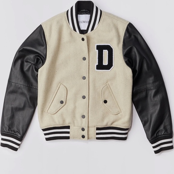 $580⬇️NWT FREE PEOPLE X DEADWOOD VARSITY LEATHER JACKET   Halloween costume cape - Picture 2 of 8